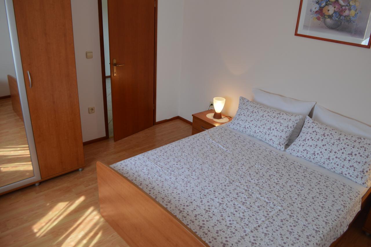 Apartment M&M Marasi Buitenkant foto