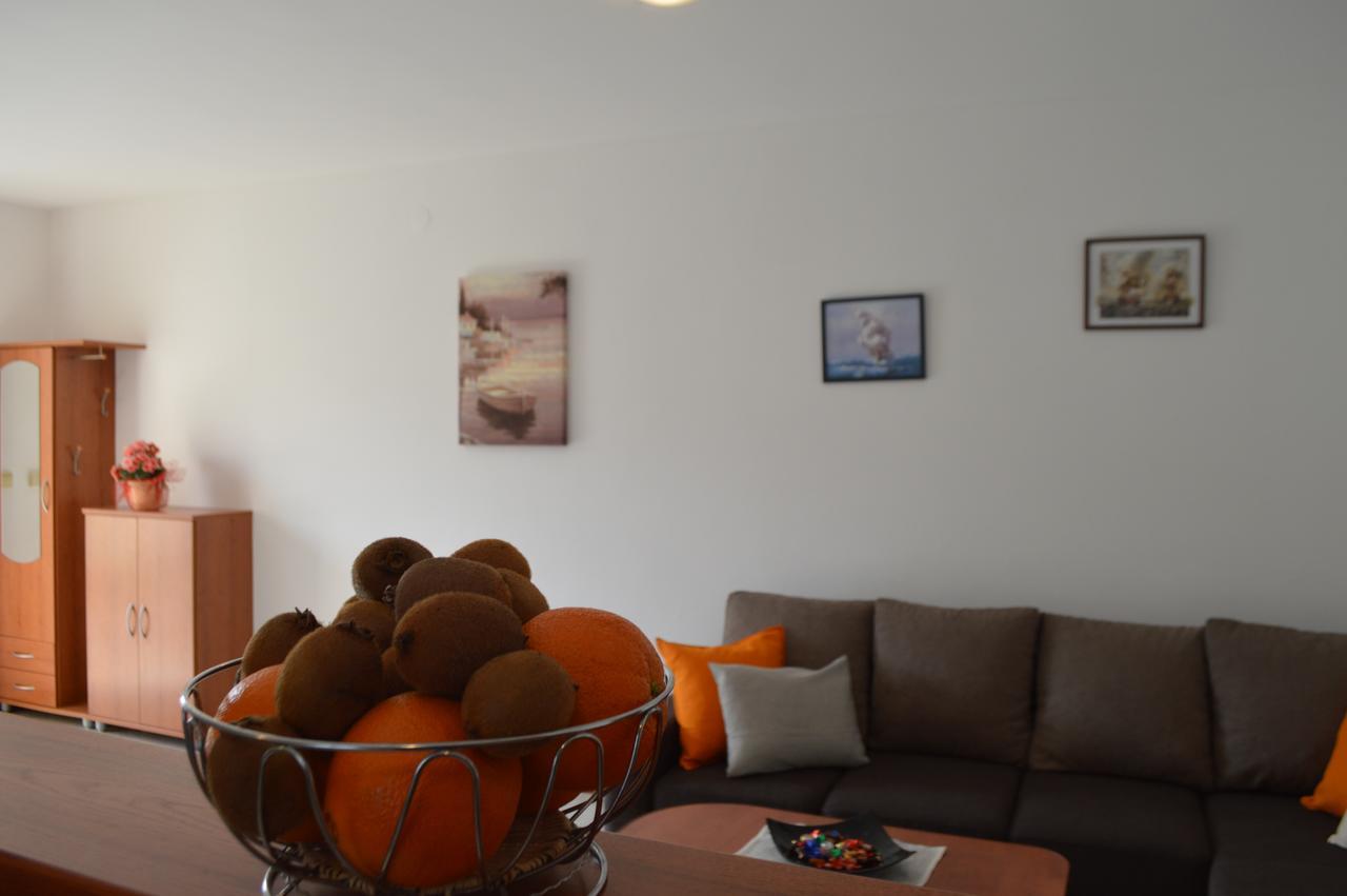 Apartment M&M Marasi Buitenkant foto